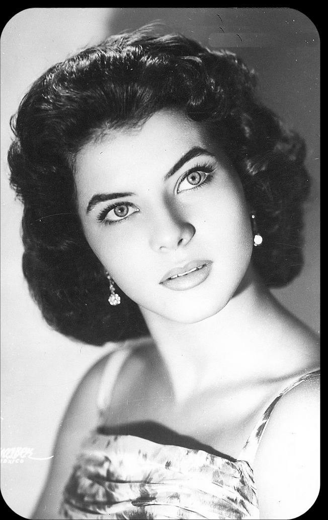 Miss Universe 1957 - Long Beach,
