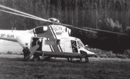 depósito suspendido do helicóptero chamado helivalde ou bambi, con capacidade entre